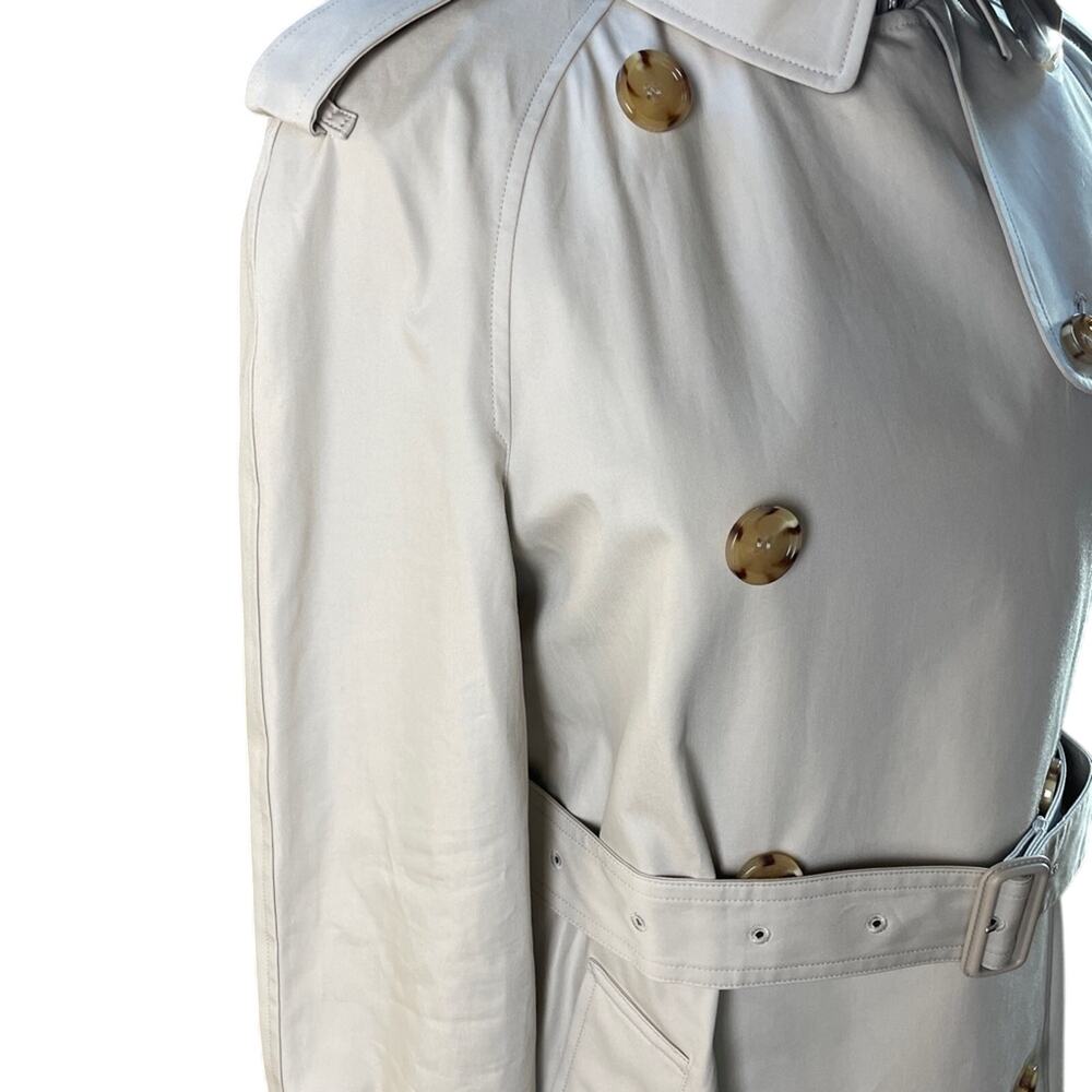 Sold-Burberry Classic Beige Trench Coat NWT US6 $2350 - Picture 4 of 13
